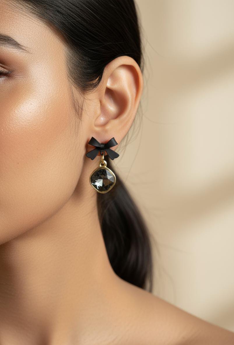 Minuit Bow Drop Earrings photo 3