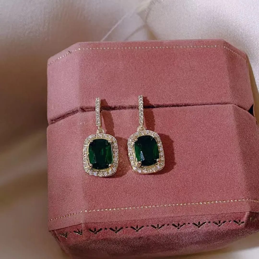 Reine Emerald Green Earrings photo 2