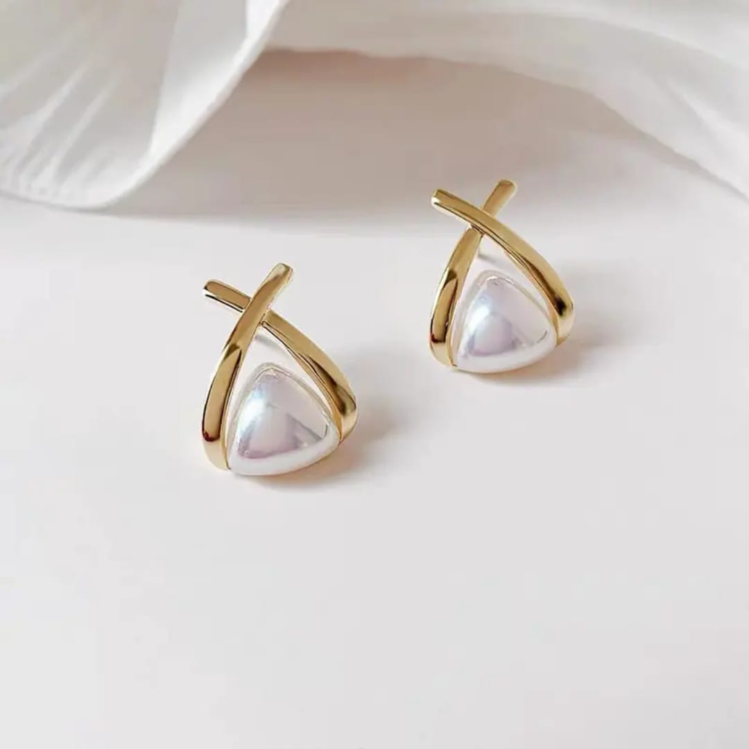 Crossed Pearl Elegance Earrings