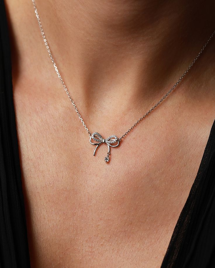 Ruban Diamanté Bow Necklace photo 2