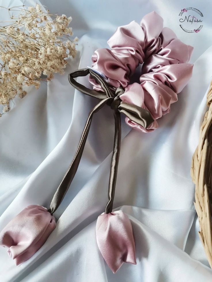 Aylin Rosée Élégance Scrunchie