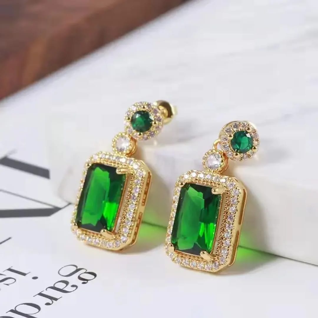 Aylin Emerald Crystal Drops Earrings photo 4
