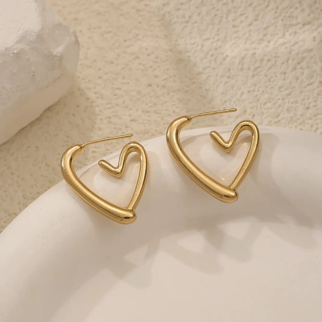 Aylin Oréa Heart Earrings