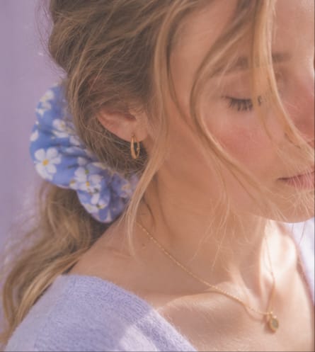 Iris Bloom Scrunchie photo 4