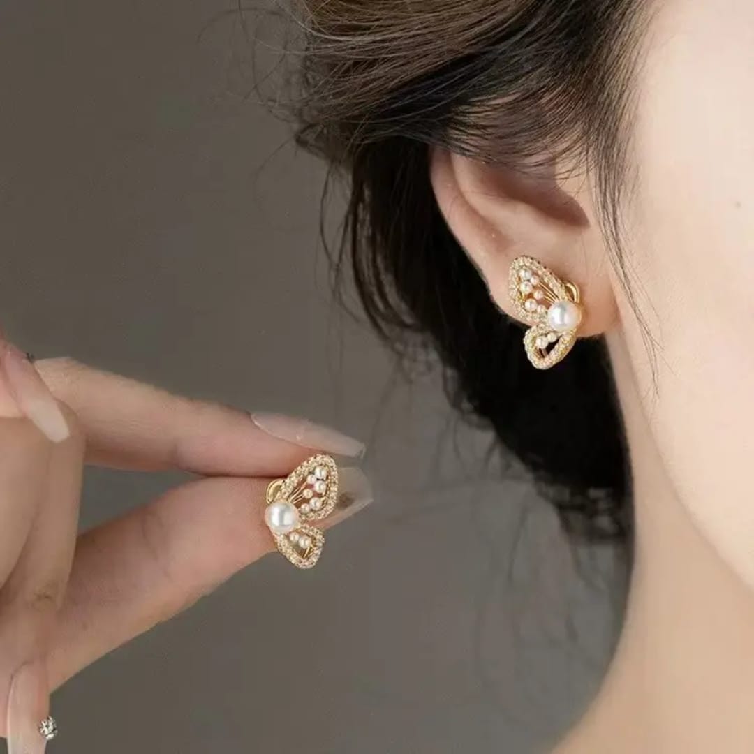 Aylin Gold Plated Butterfly Pearl Earrings photo 4