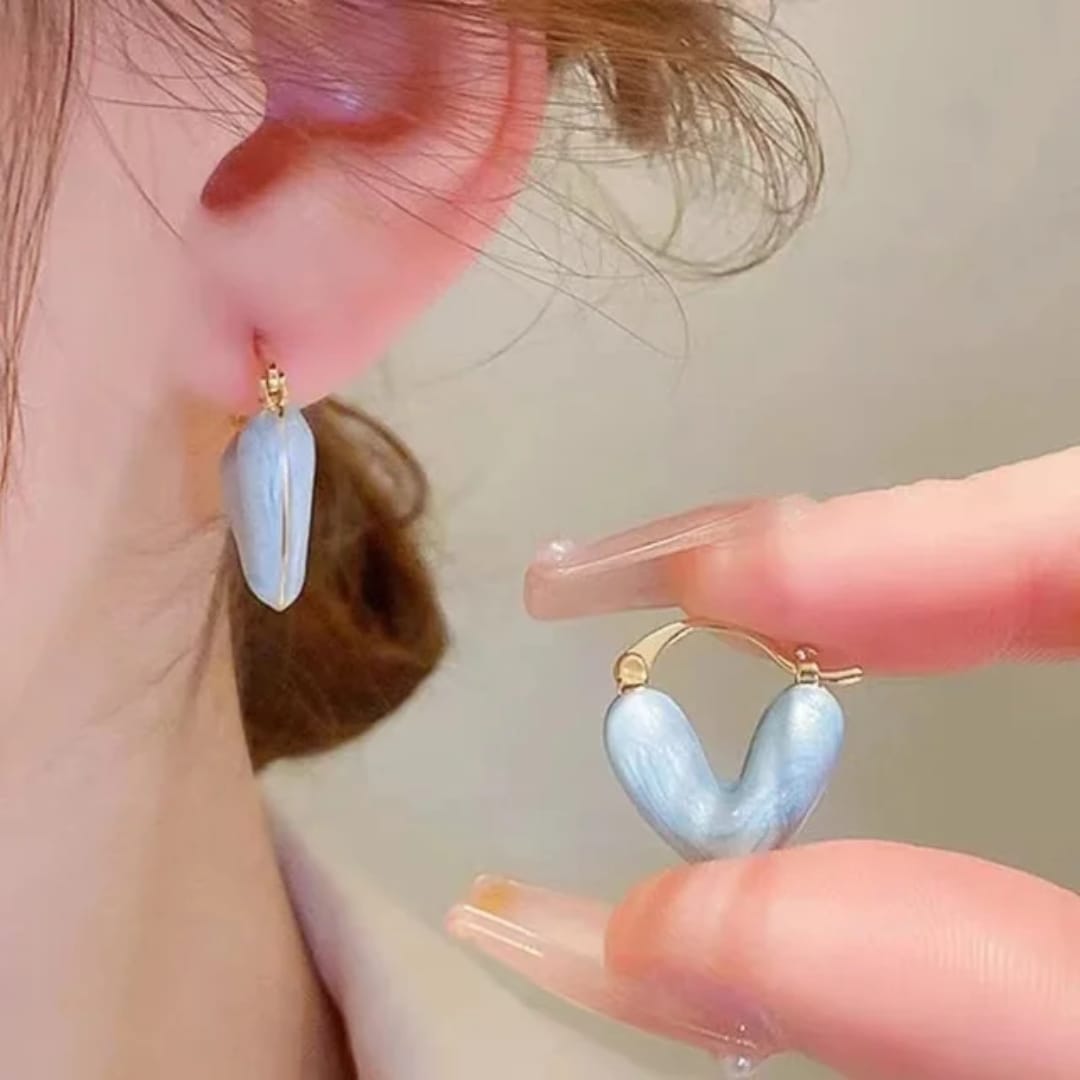 Aylin Enamel Heart Hoop Earrings photo 2